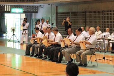 Impressionen Okinawa 2018-hochrangiges Prüfungskomitee-Maeshiro Morinobu Sensei