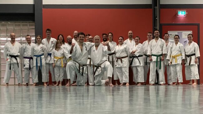 Übung im Shotokan Dojo Merzig Übung im Shotokan Dojo Merzig