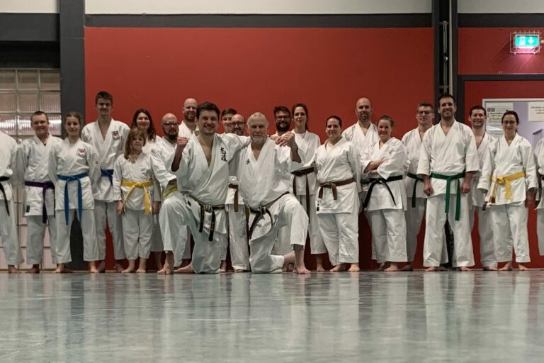 Übung im Shotokan Dojo Merzig