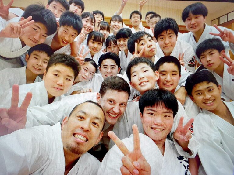 Gruppenfoto Dojo Fukuoka Japan 2023